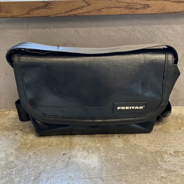FREITAG F41 廃盤　グリーン 廃盤】FREITAG メッセンジャーバッグ